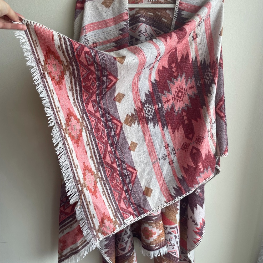 Patterned Poncho - Picture 2 of 2